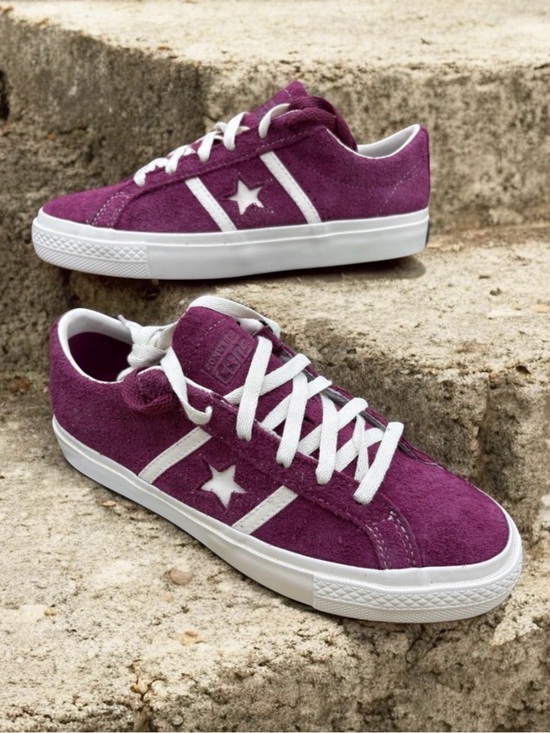 Converse Other - Converse One Star Suede Retro Sneakers